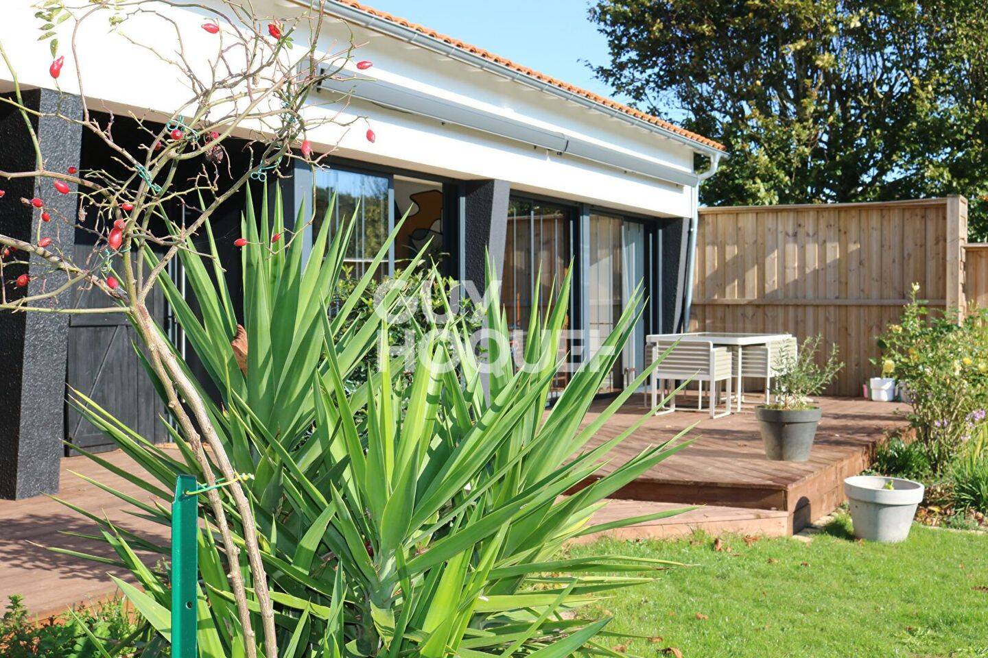 Maison 6 pièces 180 m² · à Dompierre-sur-Mer · 180 m² · 650 000 €