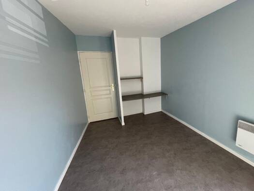 Appartement à louer - logement étudiant 600 € 2 pièces 1 chambre 49 m² Saint Michel Arras 62000