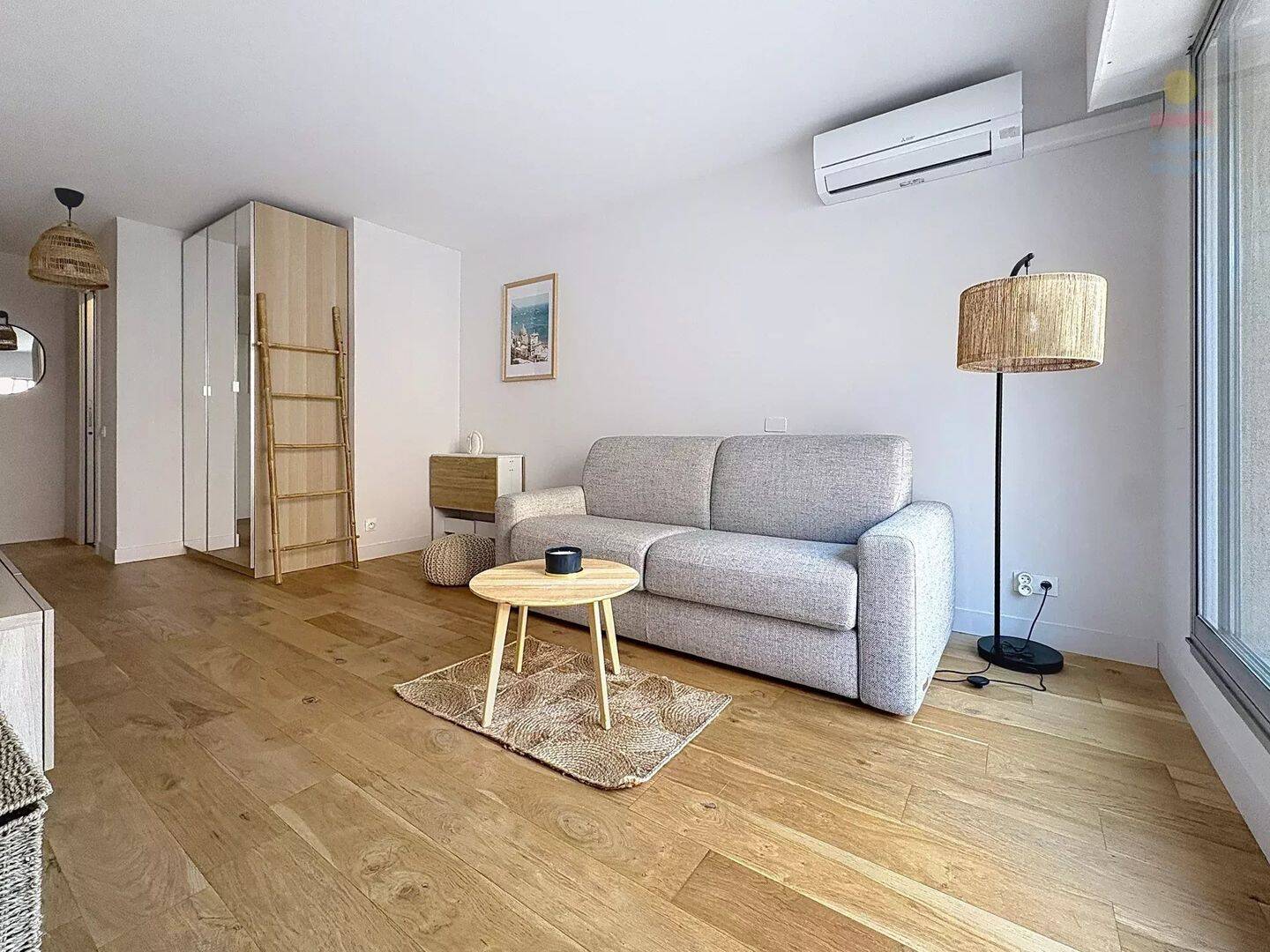 Appartement 1 pièce 26 m² · à Nice · 25,7 m² · 1 050 €