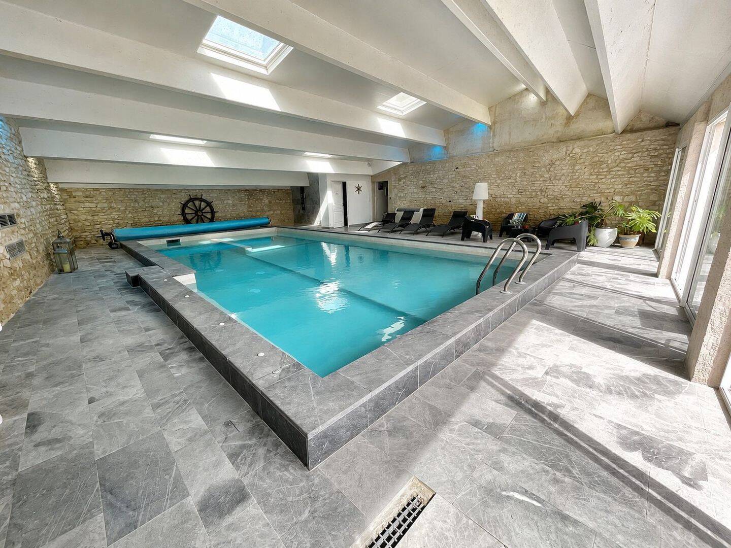 Maison 1 pièce 718 m² · à Saint-Illiers-le-Bois · 718,3 m² · 1 490 000 €