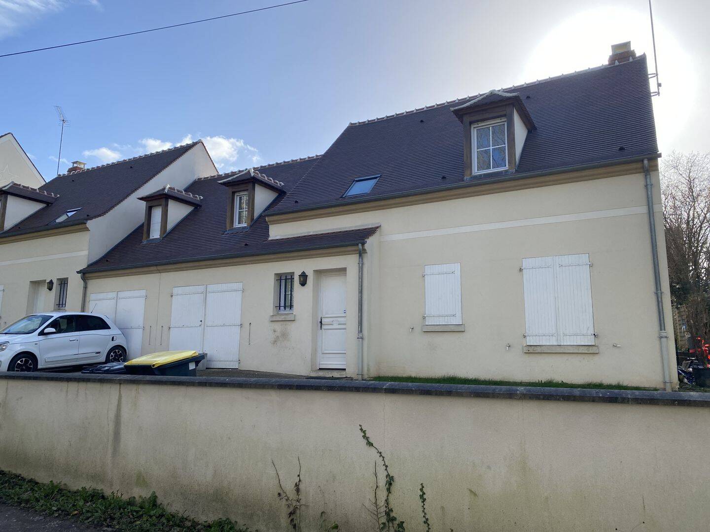 Maison 6 pièces 128 m² · à Senlis · 127,6 m² · 2 000 €