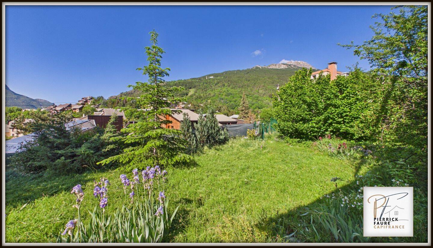 Maison 7 pièces 210 m² · à Briançon · 210 m² · 699 900 €