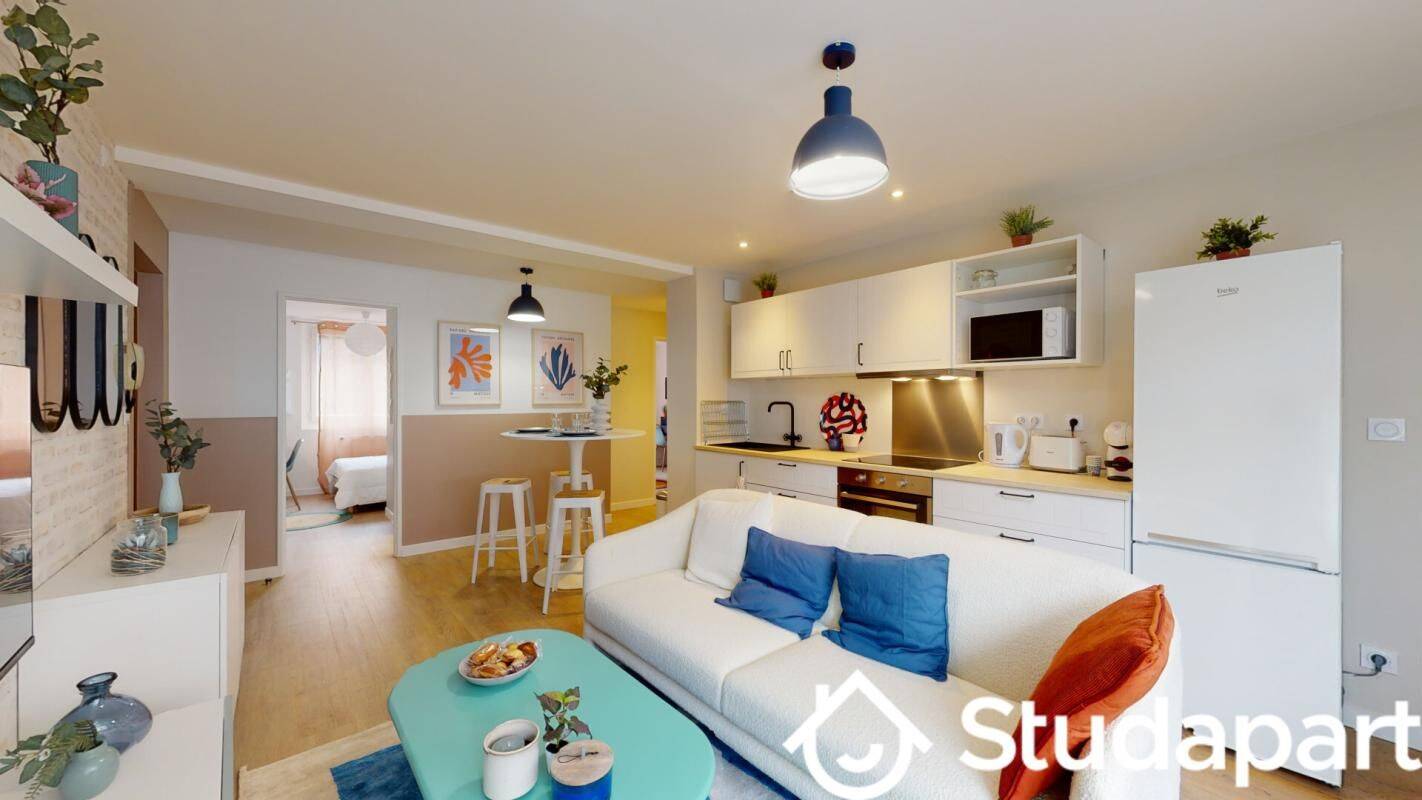 1 pièce 11 m² · à Clermont-Ferrand · 11 m² · 465 €