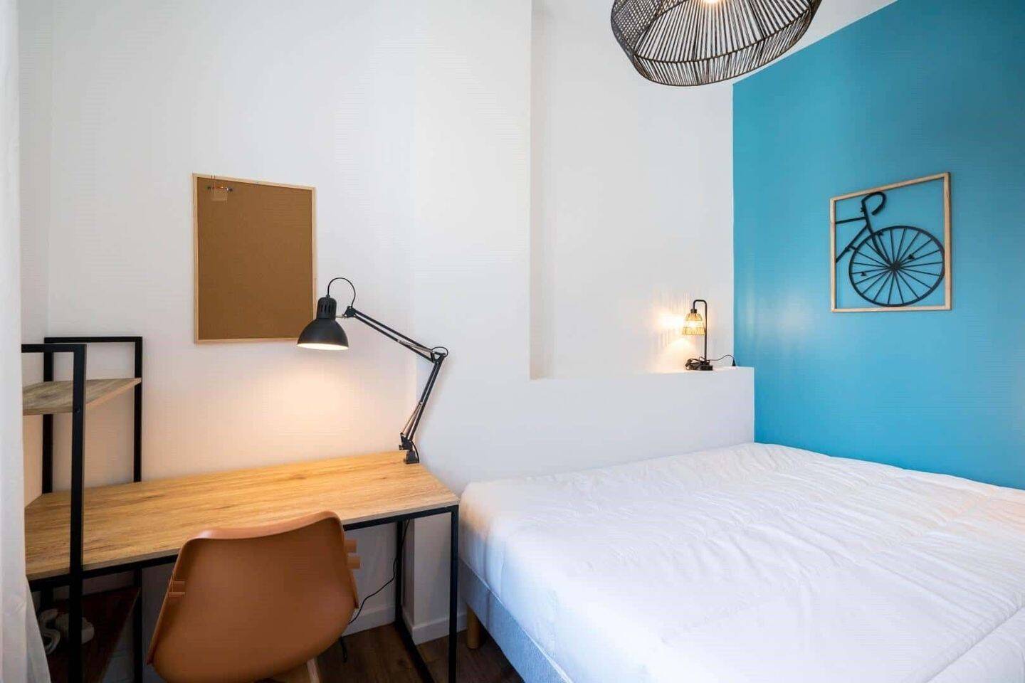 1 pièce 15 m² · à Toulon · 15 m² · 390 €