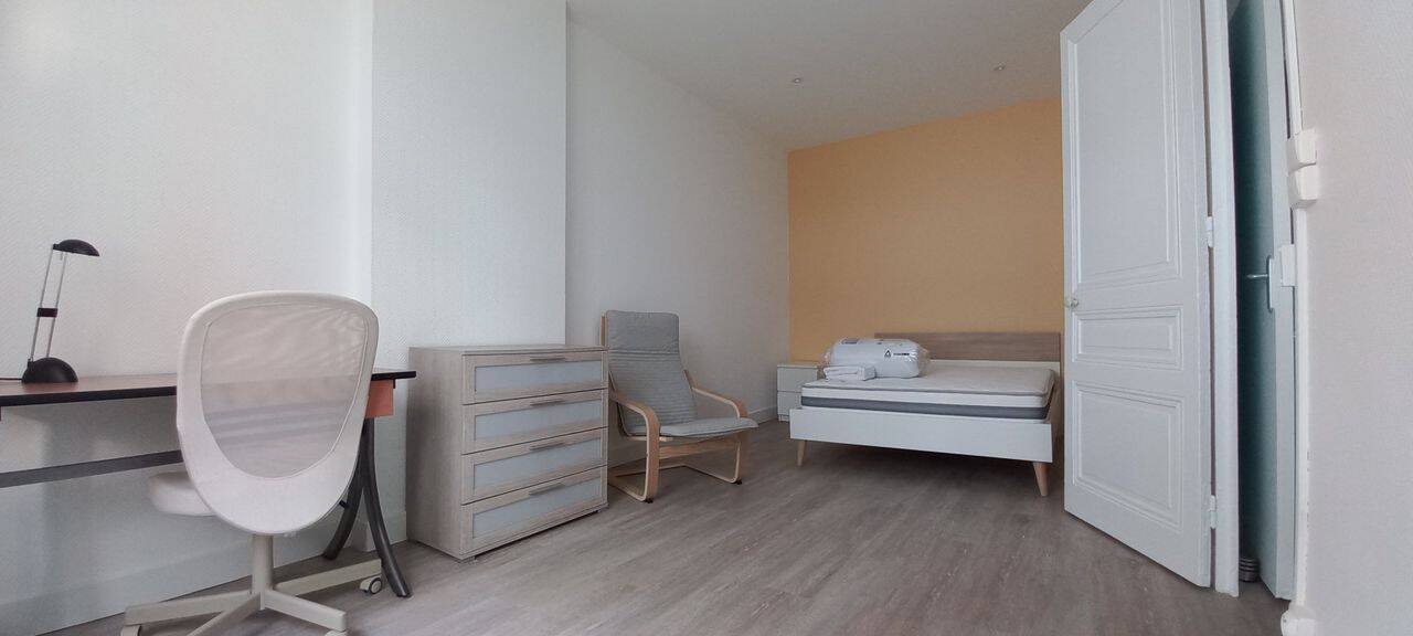 Appartement 2 pièces 32 m² · à Saint-Étienne · 32 m² · 477 €