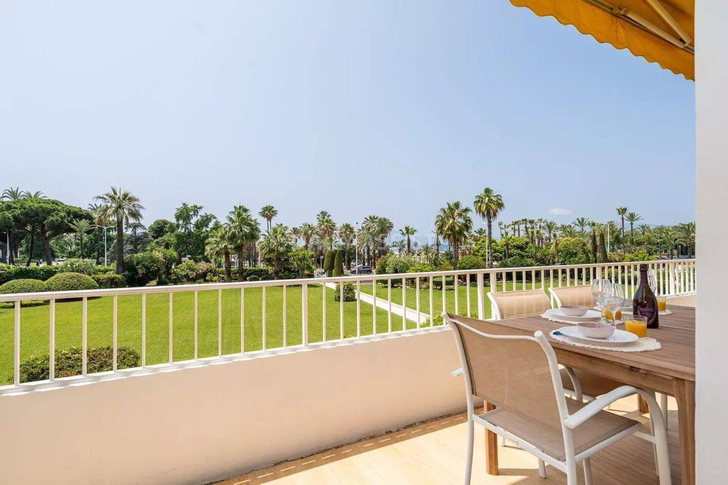 Appartement 3 pièces 75 m² · à Cannes · 75 m² · 5 000 €/mois