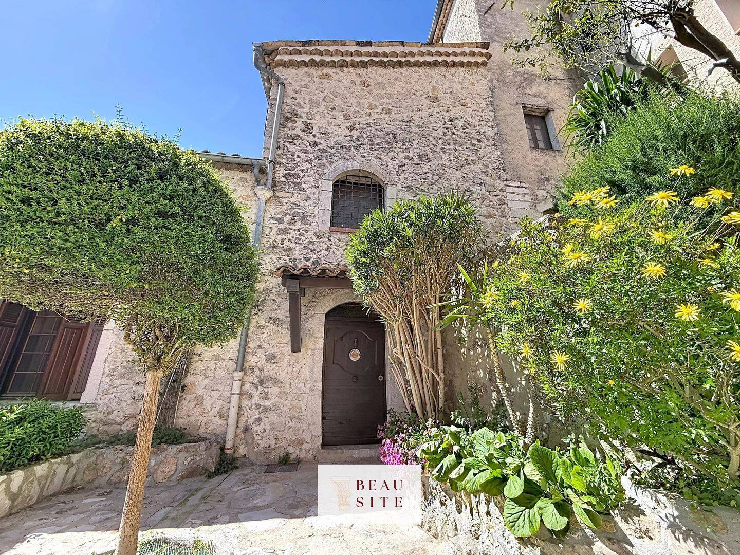 Maison 5 pièces 130 m² · à Saint-Jeannet · 130 m² · 595 000 €