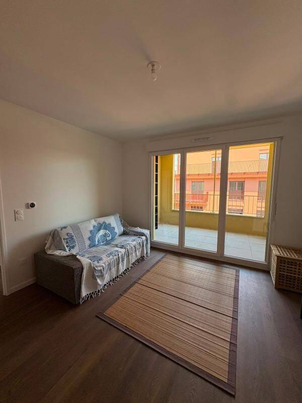 Appartement 2 pièces 42 m² · à La Courneuve · 41,6 m² · 870 €
