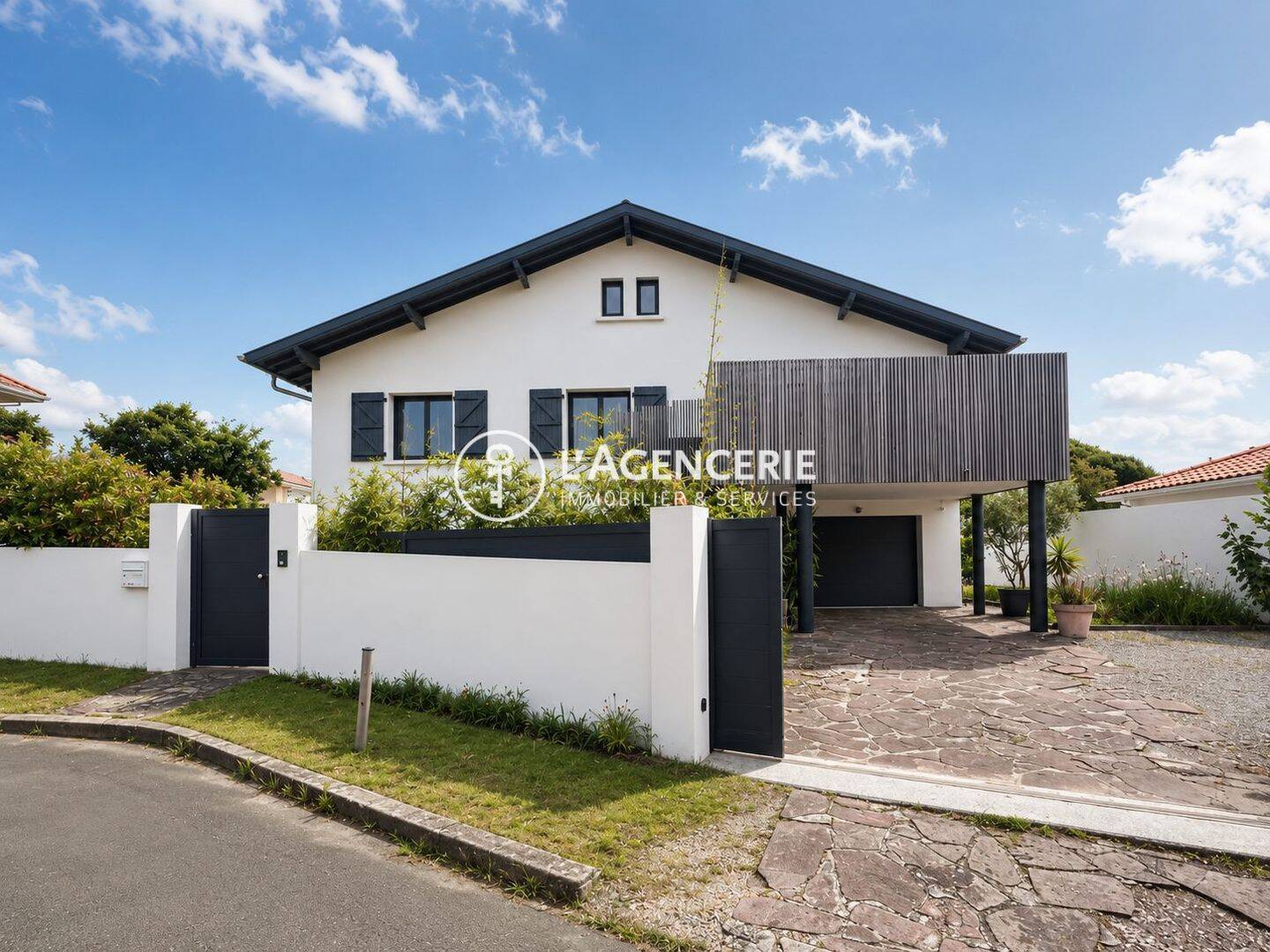 Maison 6 pièces 163 m² · à Anglet · 163,2 m² · 1 155 000 €