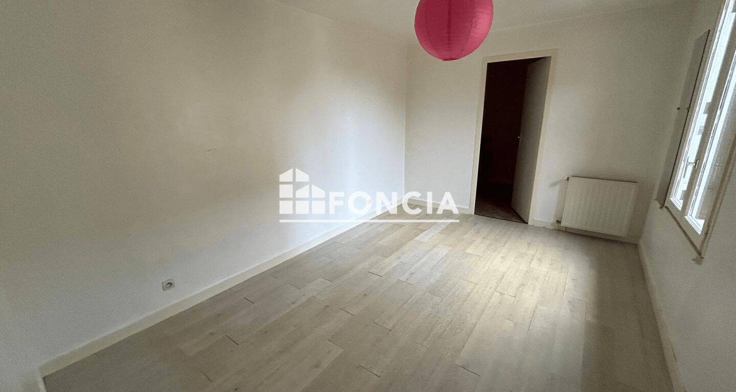 Appartement 3 pièces 88 m² · à Roanne · 88,1 m² · 607 €/mois