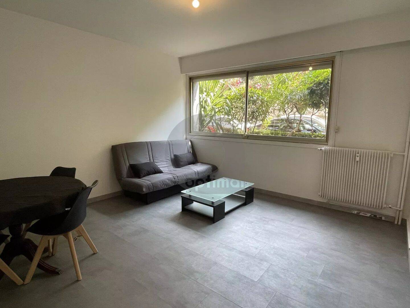 Appartement 2 pièces 49 m² · à Menton · 48,6 m² · 1 075 €/mois
