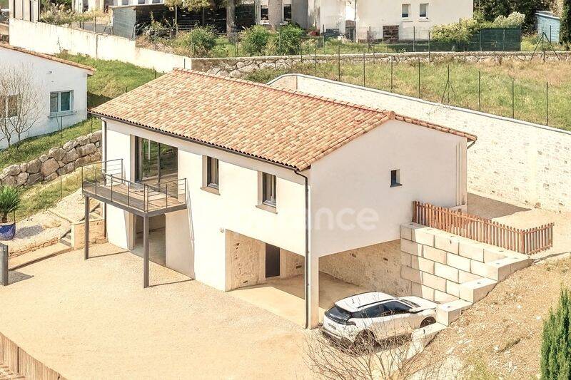 Maison 4 pièces 97 m² · à Vacquières · 97 m² · 1 450 €/mois