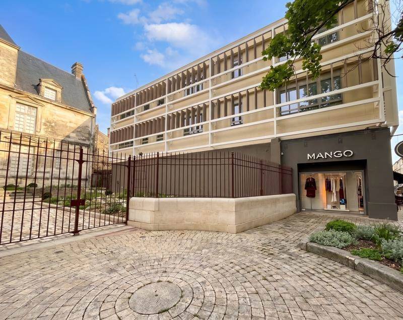 Appartement 1 pièce 26 m² · à Saintes · 25,6 m² · 520 €