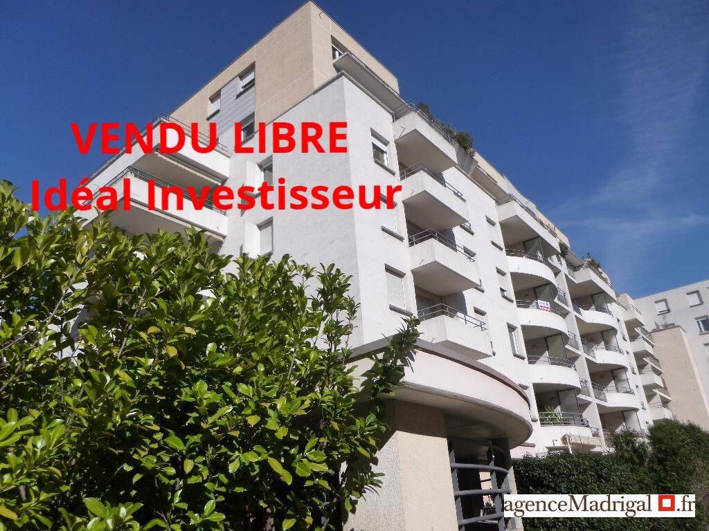 Appartement 2 pièces 33 m² · à Grenoble · 33 m² · 78 000 €