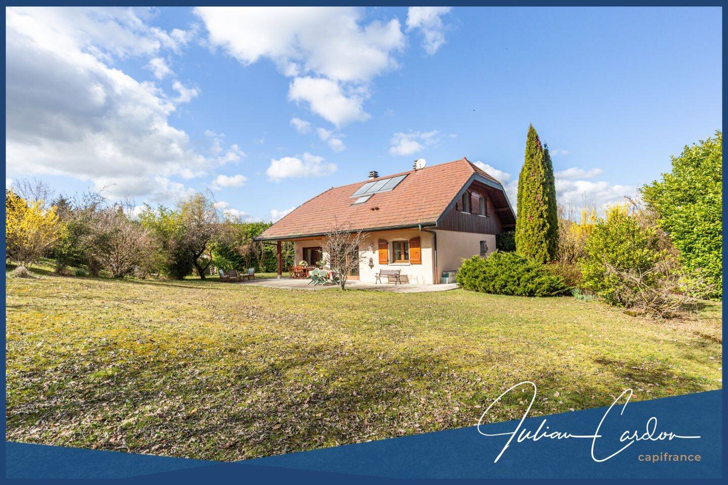 Maison 7 pièces 158 m² · à Cuvat · 158 m² · 695 000 €