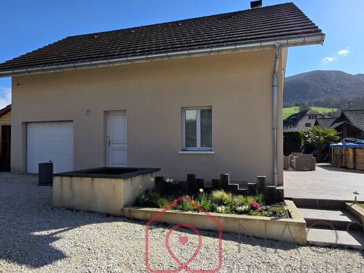 Maison à vendre 417 000 € 5 pièces 3 chambres 103 m² 700 m² de terrain Seyssel 74910