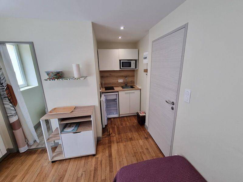 Appartement 1 pièce 13 m² · à Brive-la-Gaillarde · 13 m² · 370 €