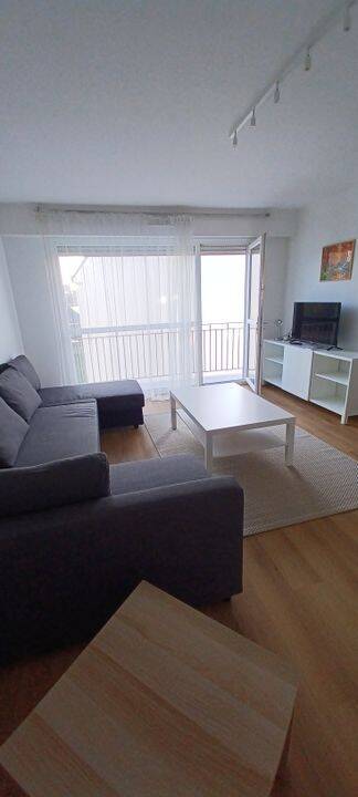 Appartement 2 pièces 60 m² · à Ploemeur · 60 m² · 900 €