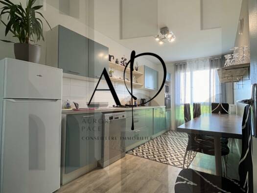 Appartement à vendre 199 000 € 4 pièces 3 chambres 99,8 m² Étage 2/4 Secteur Sauvegarde Honfleur 14600