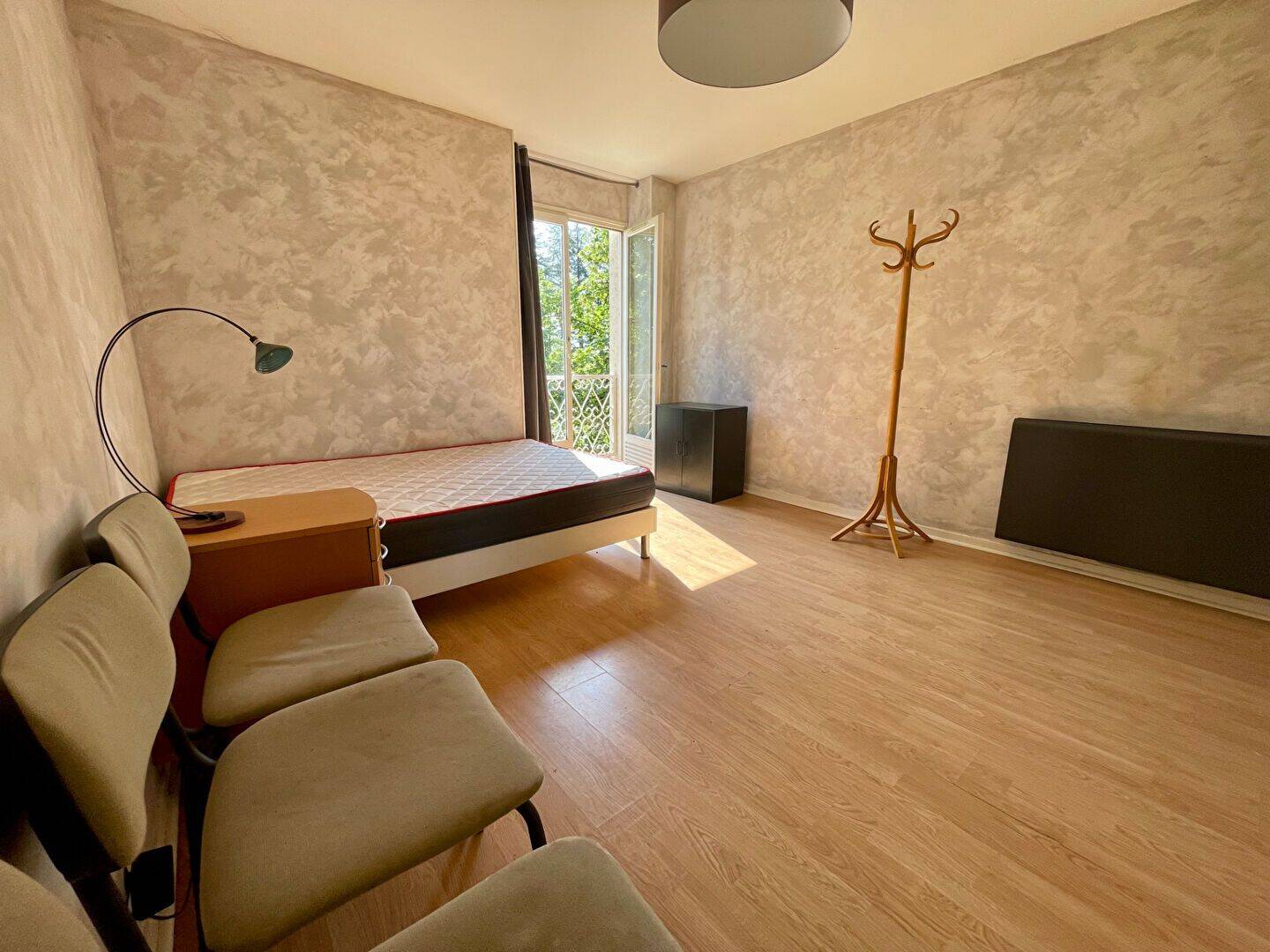 Appartement 1 pièce 25 m² · à Dardilly · 24,7 m² · 599 €
