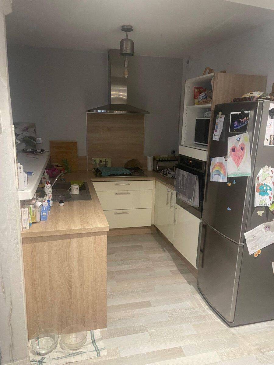 Maison 4 pièces 100 m² · à Château-Renard · 100 m² · 750 €