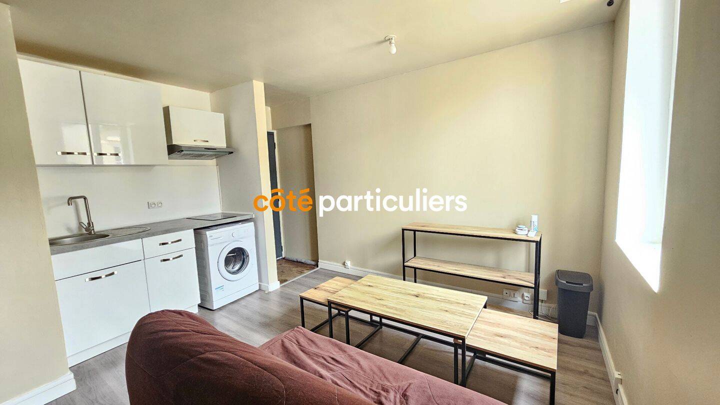 Appartement 2 pièces 25 m² · à Villeneuve-sur-Yonne · 25 m² · 400 €