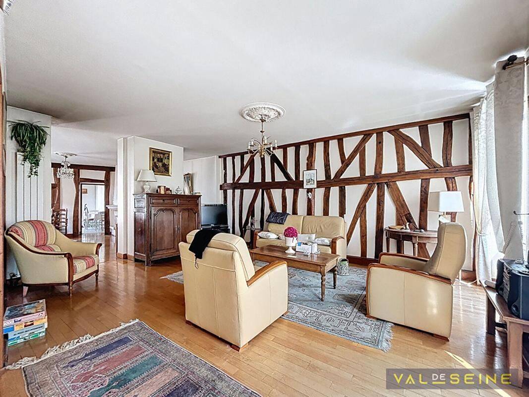 Maison 6 pièces 198 m² · à Rouen · 198 m² · 468 000 €