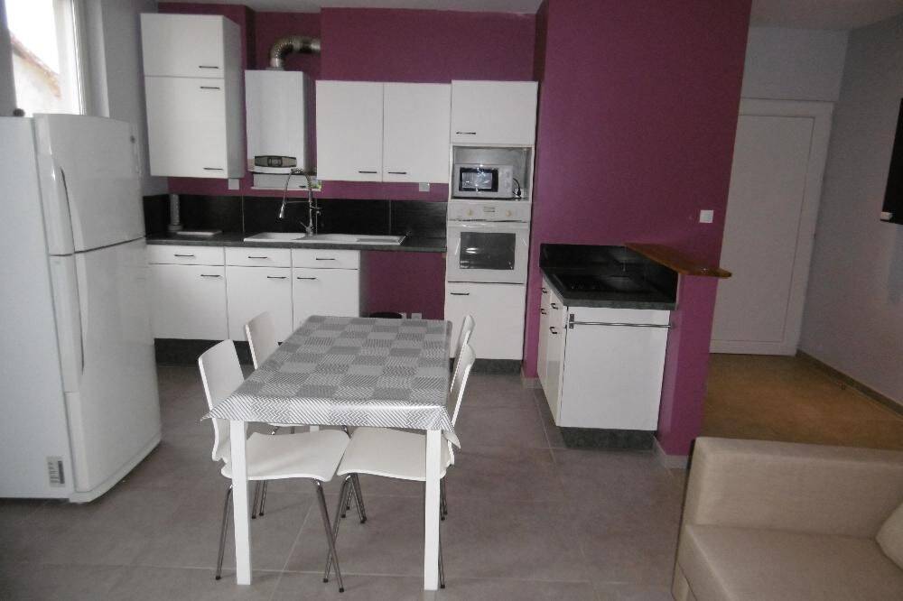 Appartement 2 pièces 46 m² · à Roche-la-Molière · 46 m² · 590 €/mois