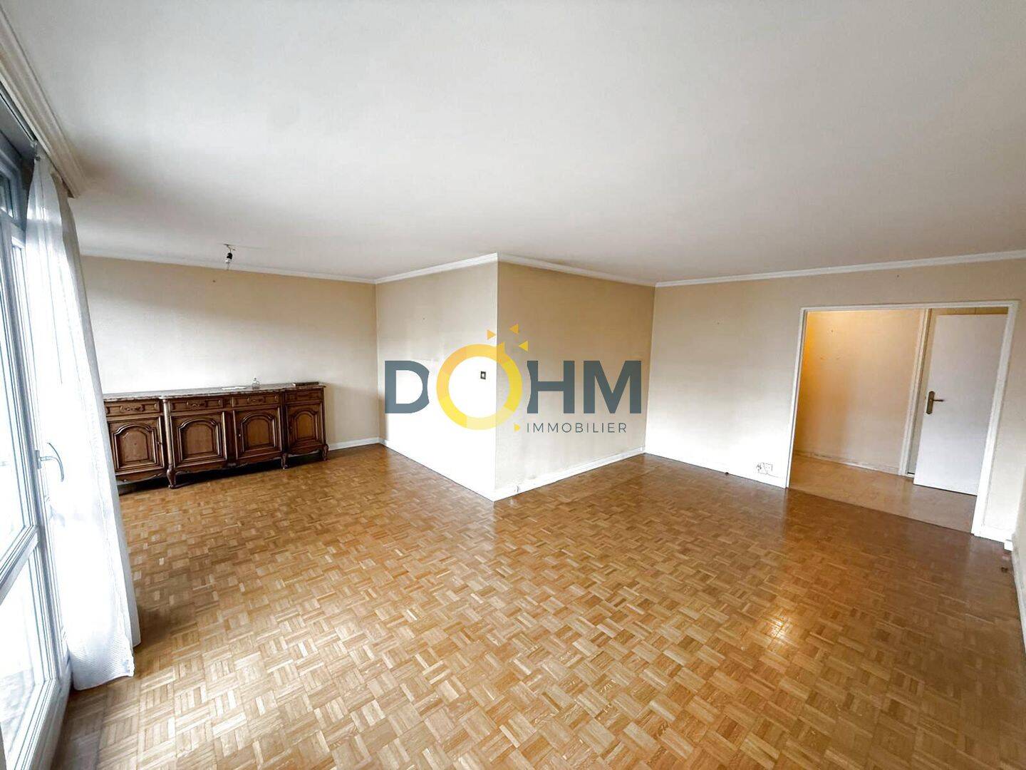 Appartement 5 pièces 107 m² · à Saint-Étienne · 107 m² · 110 000 €