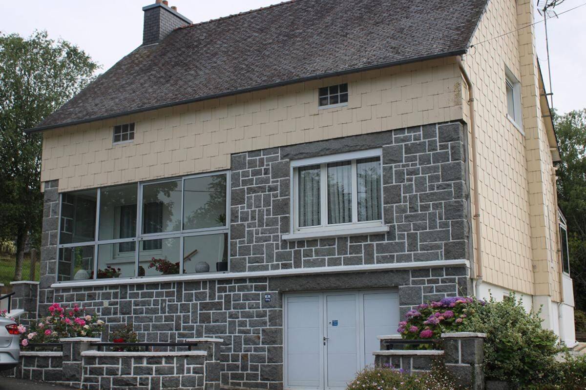 Maison 6 pièces 124 m² · à Uzel · 124 m² · 149 435 €