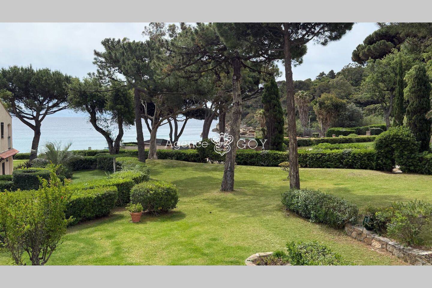 Appartement 2 pièces 47 m² · à Le Lavandou · 46,9 m² · 630 000 €