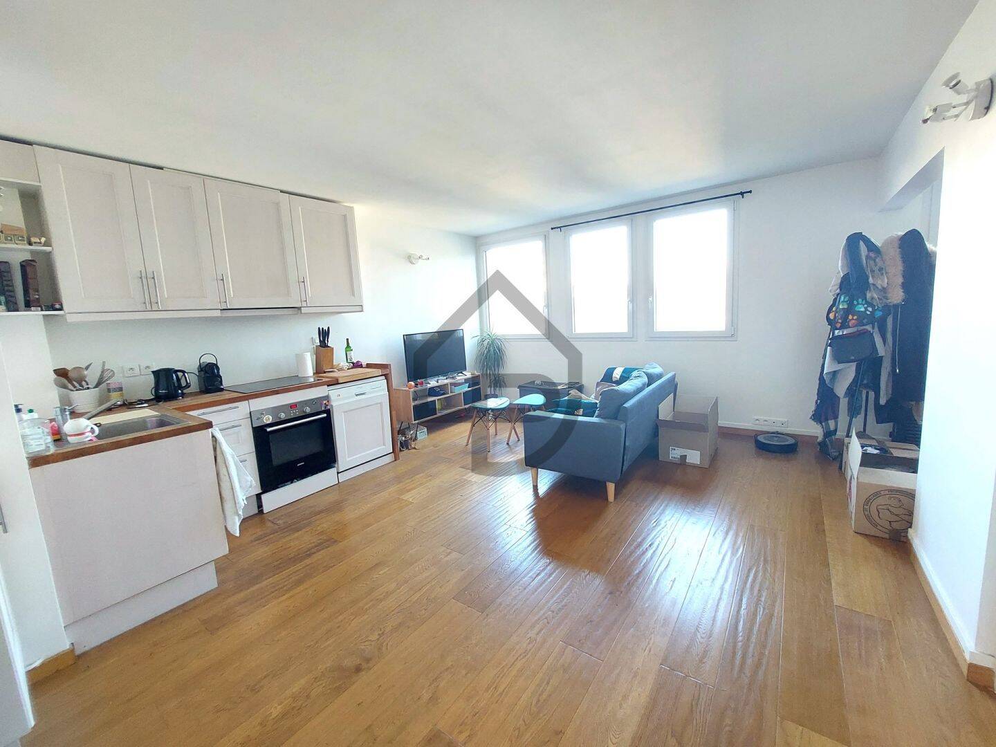 Appartement 2 pièces 47 m² · à Paris 15ème Arrondissement · 47 m² · 1 610 €