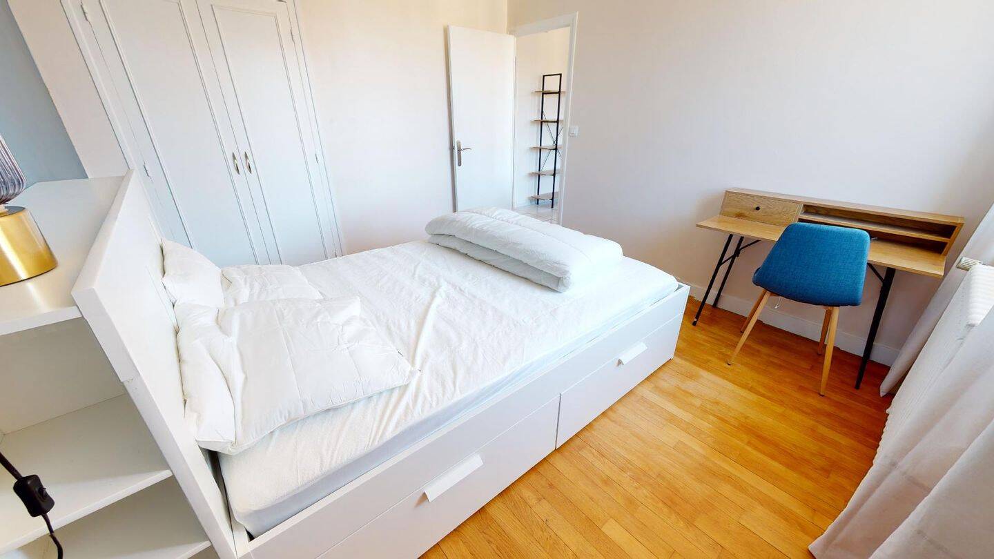 ✨ T3 Rénové & Lumineux – Secteur Drapeau / Tram – Tout équipé + 2 Parkings — 14