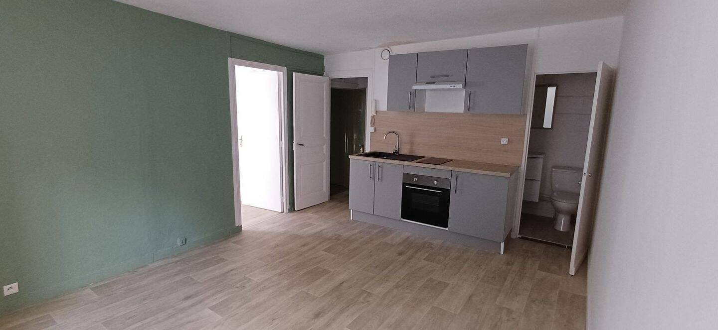 Appartement 2 pièces 30 m² · à Monistrol-sur-Loire · 30 m² · 300 €/mois