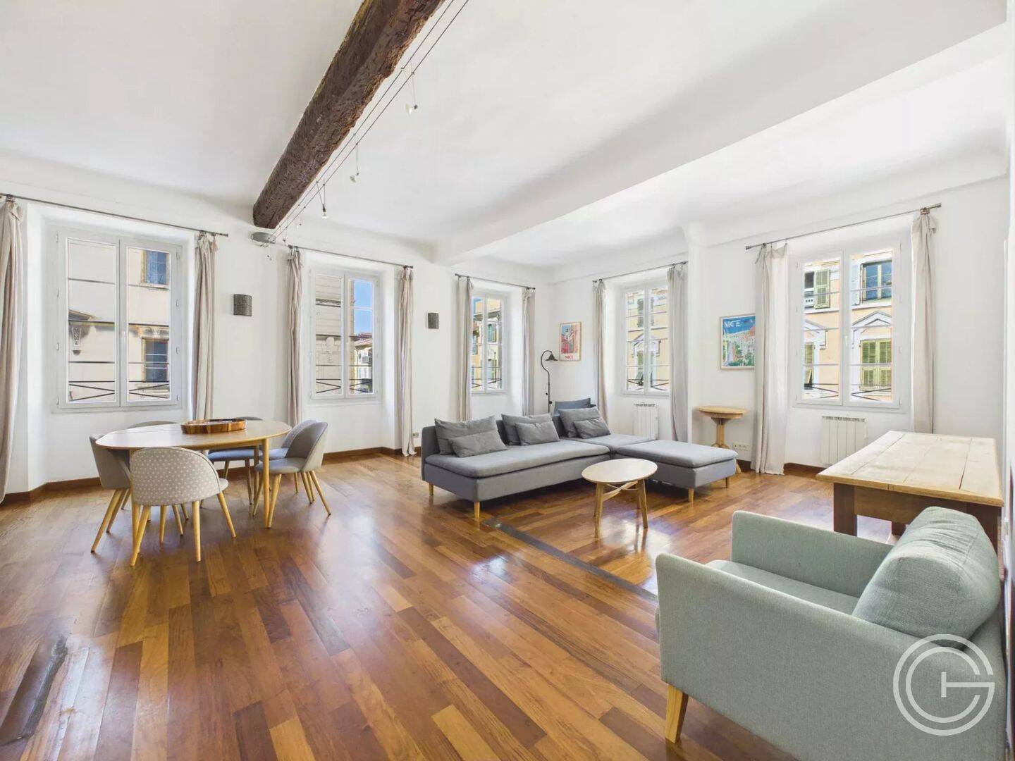 Appartement 4 pièces 103 m² · à Nice · 102,6 m² · 2 200 €/mois