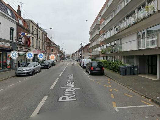 Local commercial à louer 1 500 € 90 m² de surface de vente Villeneuve-d'Ascq 59650