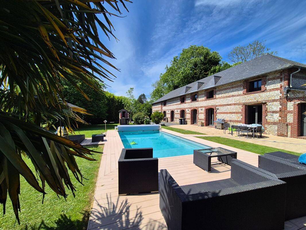 Maison 8 pièces 350 m² · à Criquetot-l'Esneval · 350 m² · 549 000 €