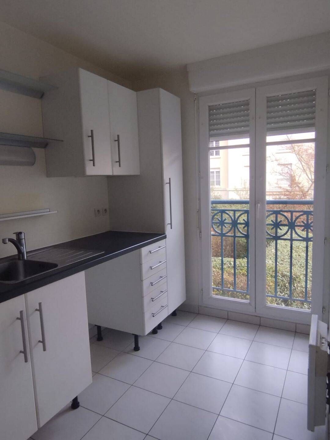 Appartement 4 pièces 44 m² · à Le Plessis-Trévise · 44 m² · 891 €