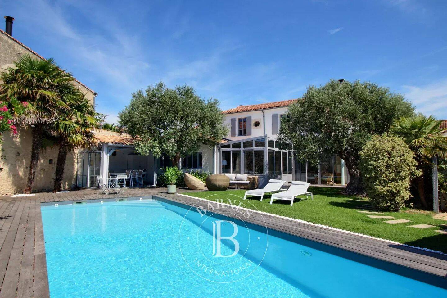 Maison 8 pièces 280 m² · à Le Bois-Plage-en-Ré · 280 m² · 2 670 000 €