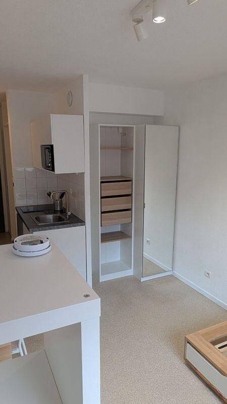 Appartement 1 pièce 18 m² · à Lyon 8ème Arrondissement · 18 m² · 600 €/mois