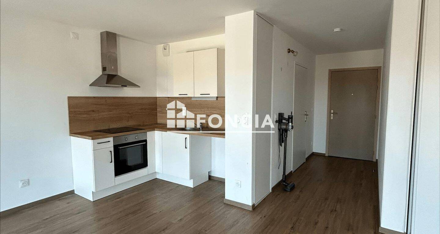 Appartement 2 pièces 50 m² · à Saint-Étienne · 49,8 m² · 650 €/mois