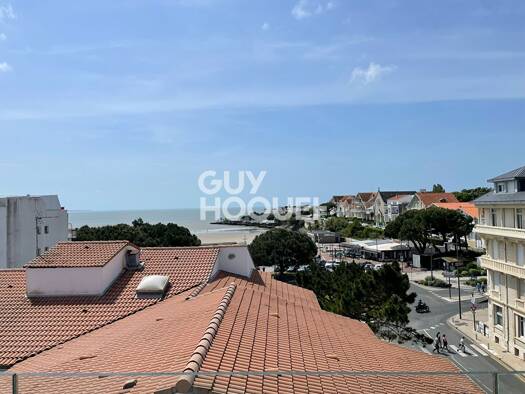 Appartement à vendre 399 000 € 3 pièces 2 chambres 74,2 m² Étage 5/5 Pontaillac Royan 17200