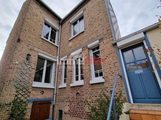 Maison à vendre 239 500 € 5 pièces 3 chambres 200 m² de terrain Delique-Saint Gilles Abbeville 80100