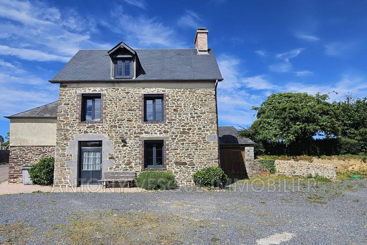 Maison 5 pièces 85 m² · à Savigny · 85 m² · 171 000 €