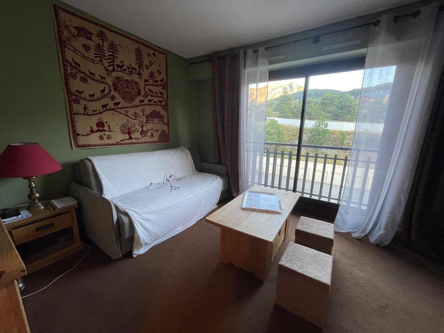 Appartement 1 pièce 21 m² · à Saint-Étienne-de-Tinée · 21 m² · 135 000 €
