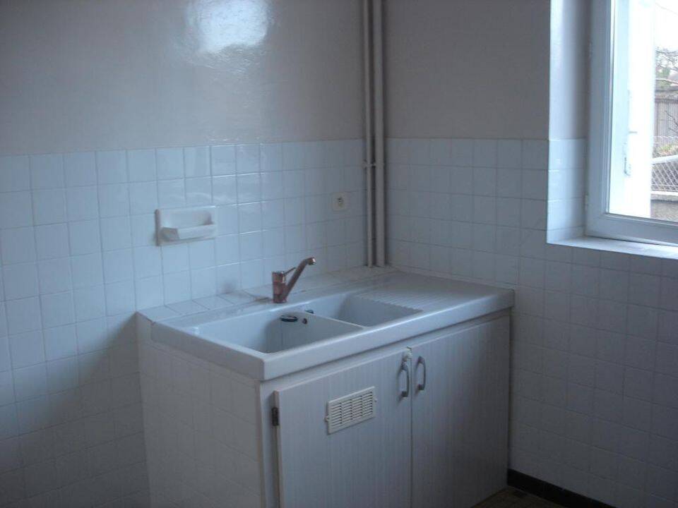 Appartement 4 pièces 75 m² · à Assat · 75 m² · 600 €/mois