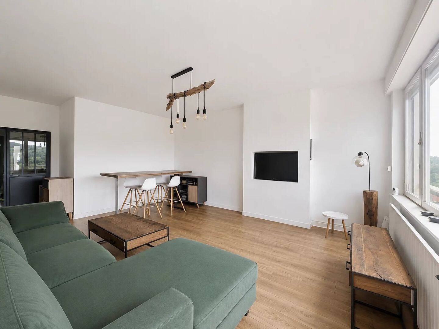 Appartement 3 pièces 79 m² · à Sainte-Foy-lès-Lyon · 78,7 m² · 1 350 €