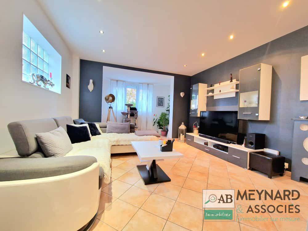 Maison 4 pièces 90 m² · à Montfermeil · 90 m² · 354 900 €