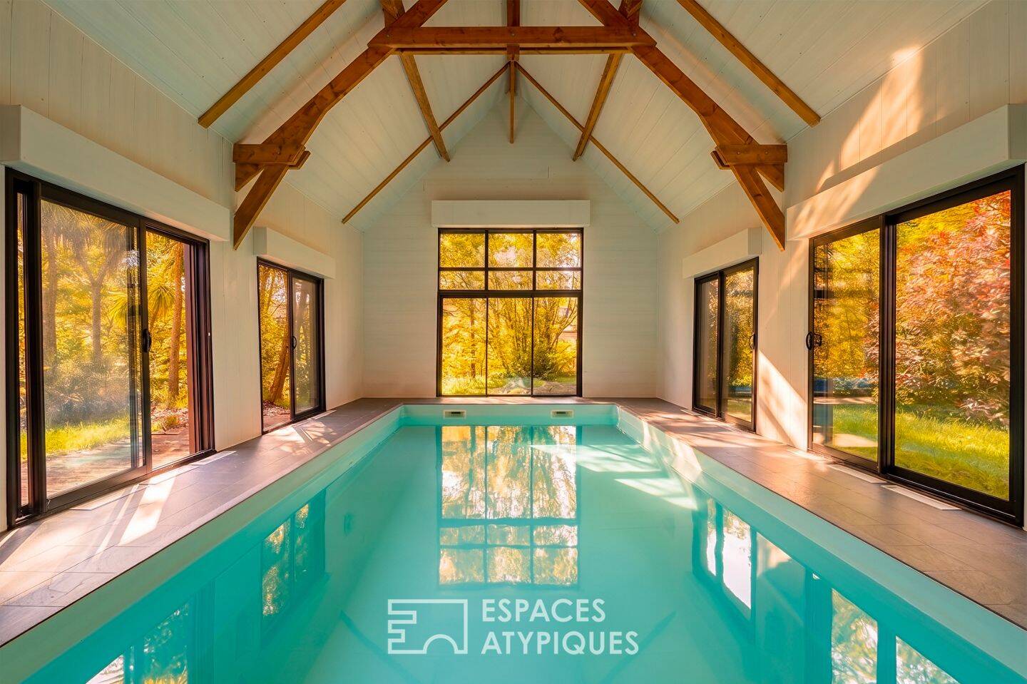 Maison 8 pièces 230 m² · à Saint-Lyphard · 230 m² · 698 000 €
