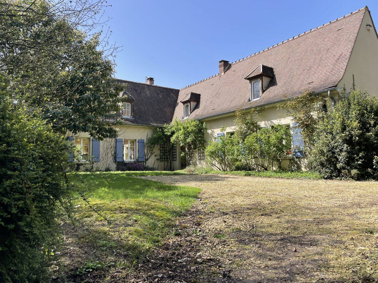 Maison 8 pièces 230 m² · à Pierrefonds · 230 m² · 593 000 €